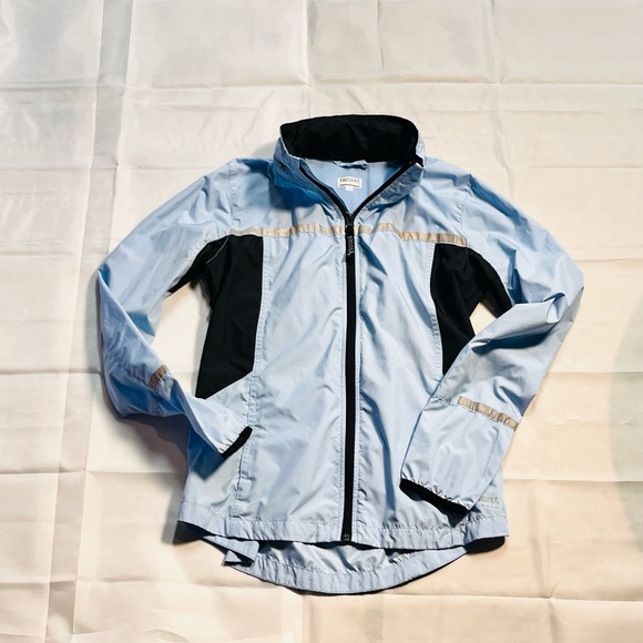 Women's Running Room Rain Jacket for  Run/bike, cool days size small - Picture 2 of 4